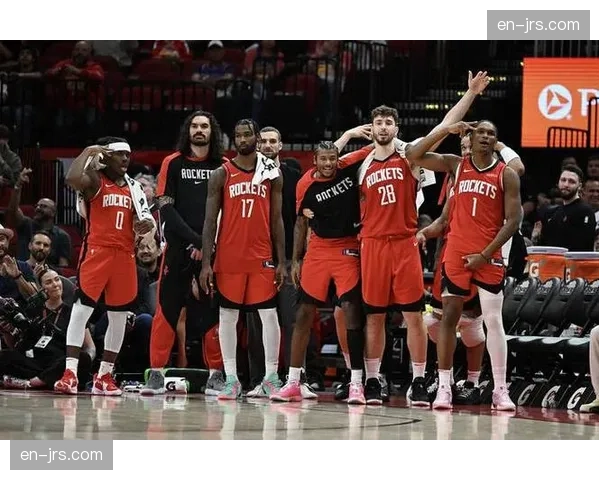 火箭交易截止日按兵不动 控卫短板成季后赛隐患